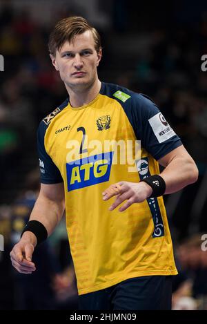 Budapest, Ungheria, 30th gennaio 2022. Jonathan Carlsbogard di Svezia reagisce durante l'incontro maschile EHF EURO 2022, Final Match tra Svezia e Spagna a Budapest, Ungheria. Gennaio 30, 2022. Credit: Nikola Krstic/Alamy Foto Stock