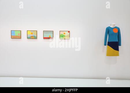 YVES SAINT LAURENT AL CENTRO POMPIDOU, PARIGI Foto Stock