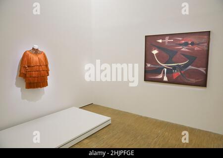 YVES SAINT LAURENT AL CENTRO POMPIDOU, PARIGI Foto Stock