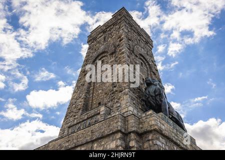 Battaglia di Shipka Pass Monumento libertà sulla cima di Stoletov sul Passo Shipka nella catena montuosa dei Balcani, Bulgaria Foto Stock