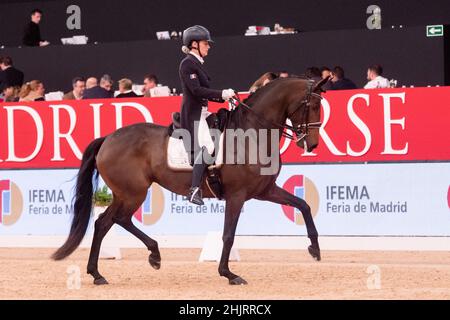 Anne Sophie Serre (fra) & Actuelle de massa (LUS) durante la Coppa del mondo Longines FEI 2019 il 30 2019 novembre a Madrid Horse Week, Spagna Foto Stock