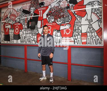 Barnsley, Regno Unito. 31st Jan 2022. Barnsley firma Amine Bassi in prestito fino alla fine della stagione dal FC Metz di Barnsley, Regno Unito il 1/31/2022. (Foto di Mark Cosgrove/News Images/Sipa USA) Credit: Sipa USA/Alamy Live News Foto Stock