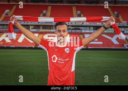 Barnsley firma l'ammina Bassi in prestito fino alla fine della stagione da FC Metz Foto Stock