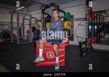 Barnsley, Regno Unito. 31st Jan 2022. Barnsley firma Amine Bassi in prestito fino alla fine della stagione dal FC Metz di Barnsley, Regno Unito il 1/31/2022. (Foto di Mark Cosgrove/News Images/Sipa USA) Credit: Sipa USA/Alamy Live News Foto Stock