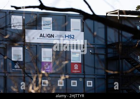 West Hyde, Regno Unito. 31st Gennaio 2022. Il sito South Portal per la sezione Chiltern Tunnel del collegamento ferroviario ad alta velocità HS2. Per creare il Chiltern Tunnel da 10 miglia sotto le Chiltern Hills, che sarà il tunnel più lungo della linea HS2 tra Londra e West Midlands, vengono utilizzate due macchine per la perforazione di tunnel da 2.000 tonnellate. Credit: Mark Kerrison/Alamy Live News Foto Stock