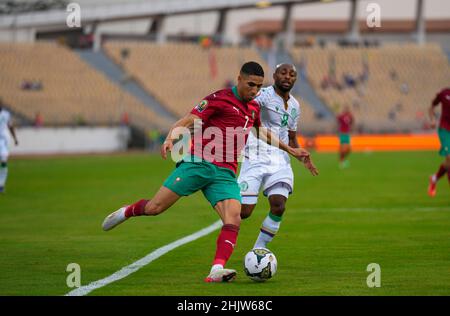 Yaoundé, Camerun, 14 gennaio 2022: Achraf Hakimi del Marocco durante il Marocco contro Comore - Africa Cup of Nations allo stadio Ahmadou Ahidjo. Prezzo Kim/CSM. Foto Stock