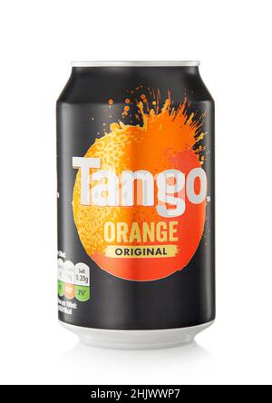 LONDRA,UK - 22 GENNAIO 2022: Tango Orange originale bevanda analcolica bianca. Foto Stock