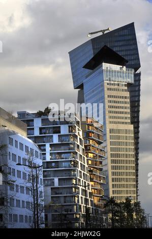 FRANCIA. PARIGI (75) 13TH DISTRETTO. ZAC MASSENA-BRUNESEAU. TORRI DUO PROGETTATE DALL'ARCHITETTO JEAN NOUVEL. IMMEDIATAMENTE CONFINANTE CON LA SENNA, HANNO IL Foto Stock