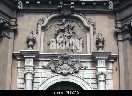 Italia, Lombardia, Treviglio, Basilica di San Martino e Chiesa di Santa Maria Assunta, facciata particolare Foto Stock