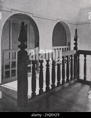 Tuesley Court, vicino a Godalming, Surrey : Vista da Landing. E. Guy Dawber, architetto (1908) Foto Stock