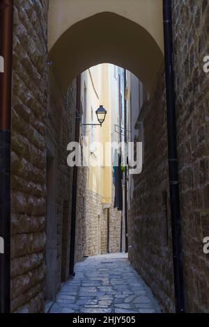 Bisceglie, città storica in provincia di Barletta Andria Trani, Puglia, Italia Foto Stock