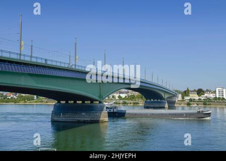 Kennedybrücke, Rhein, Bonn, Nordrhein-Westfalen, Deutschland Foto Stock
