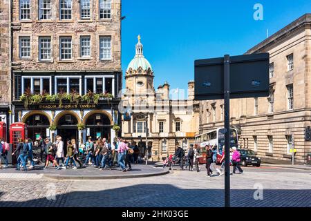 Edinburgh Deacon Brodies Tavern, Royal Mile, Historic, Edinburgh, Scotland, REGNO UNITO. Foto Stock