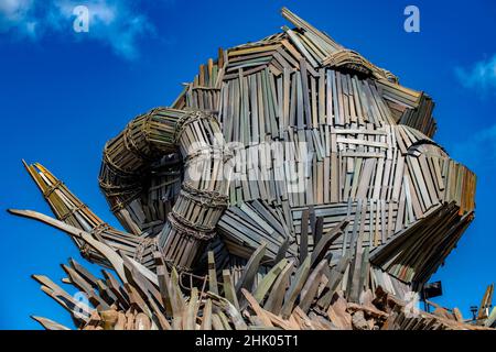 Fine settimana di apertura delle montagne russe Wicker Man presso il parco a tema Alton Towers, Spa and Hotel , Staffordshire Inghilterra Foto Stock