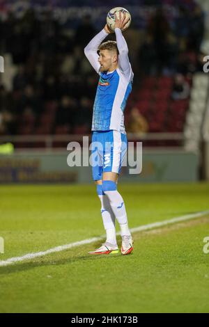 NORTHAMPTON, REGNO UNITO. FEBBRAIO 1st Patrick Brough di Barrow durante la prima metà della partita della Sky Bet League 2 tra Northampton Town e Barrow al PTS Academy Stadium di Northampton martedì 1st febbraio 2022. (Credit: John Cripps | MI News) Credit: MI News & Sport /Alamy Live News Foto Stock