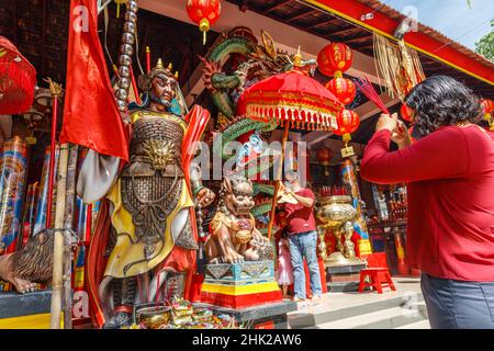 Kuta, Bali, Indonesia - 1 febbraio 2022. Vihara Dharmayana, tempio buddista cinese, comunità cinese-indonesiana che celebra il Capodanno lunare cinese Foto Stock