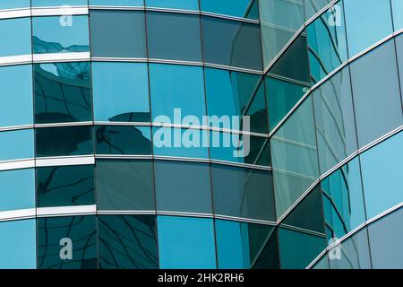 Thailandia, Bangkok. Moderno edificio da ufficio vicino. Foto Stock