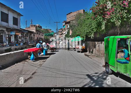 La strada vintage a Peshawar, Pakistan Foto Stock