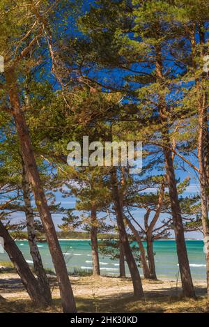 Svezia, Faro Island, Fifang, Vista Sulla Baia Di Ajkesvik Foto Stock