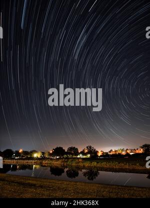 USA, Florida, Celebration. Star Trails sul campo da golf Celebration Foto Stock