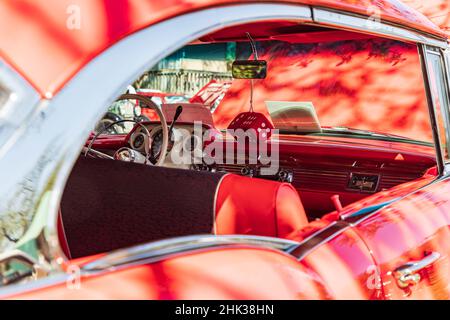 Marble Falls, Texas, Stati Uniti. Vintage Chevy Bel Air a una mostra di auto in Texas. (Solo per uso editoriale) Foto Stock