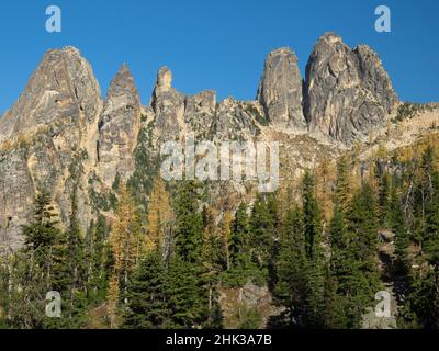 Washington state, North Cascades, Liberty Bell, Concord, Lexington Tower e Early Winters Spires Foto Stock