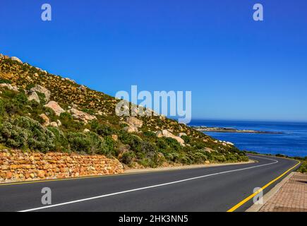 Route 44 Garden Route o Clarence passare attraverso Hottentots holland montagna a Città del Capo Foto Stock