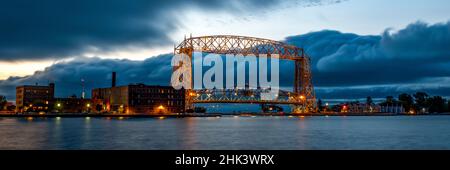 USA, Minnesota, Duluth, Park Point, passeggiata sul lungomare di Dunes Foto Stock