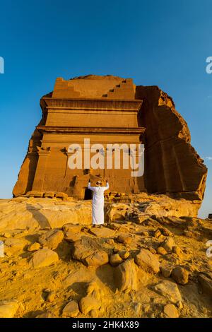 Tomba di Lihyan figlio di Kuza, Madain Saleh (Hegra) (al Hijr), patrimonio mondiale dell'UNESCO, al Ula, Regno dell'Arabia Saudita, Medio Oriente Foto Stock