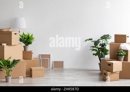 Spostamento a casa propria, appartamento in affitto, acquistare nuova proprietà e blog sul bene immobile, spazio copia Foto Stock