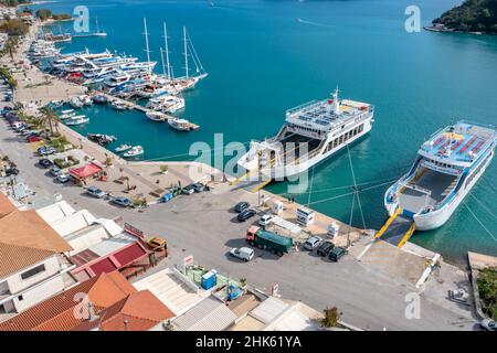 Nydri una piccola città di Lefkada, Grecia Foto Stock