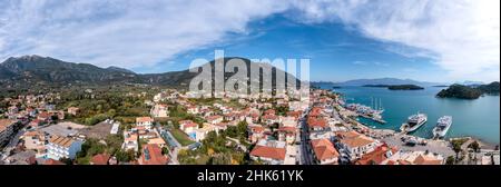 Nydri una piccola città di Lefkada, Grecia Foto Stock