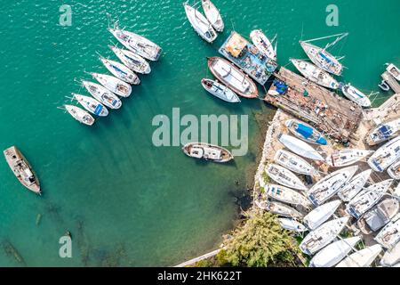Nydri una piccola città di Lefkada, Grecia Foto Stock