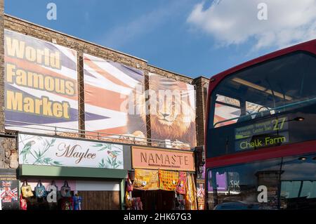 Londra, Regno Unito - 10 ottobre 2009 - Camden Market a Camden Town a Londra Foto Stock