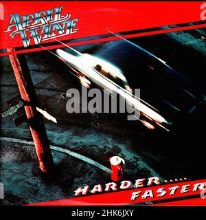 Copertina Vintage vinyl record - Aprile Wine - Harder Faster - US - 1979 Foto Stock