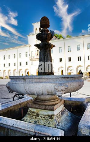 L'incantevole città marittima di Cervia è una delle principali destinazioni del turismo italiano Foto Stock