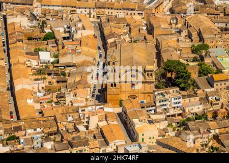 Veduta aerea, Chiesa cattolica Església de Sant Julià, Campos, Europa, Isole Baleari, Spagna, Luogo di culto, ES, comunità religiosa, luogo di culto Foto Stock