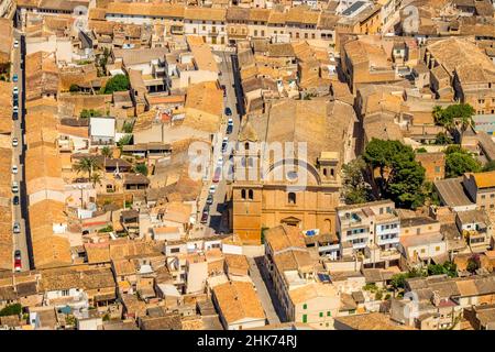 Veduta aerea, Chiesa cattolica Església de Sant Julià, Campos, Europa, Isole Baleari, Spagna, Luogo di culto, ES, comunità religiosa, luogo di culto Foto Stock