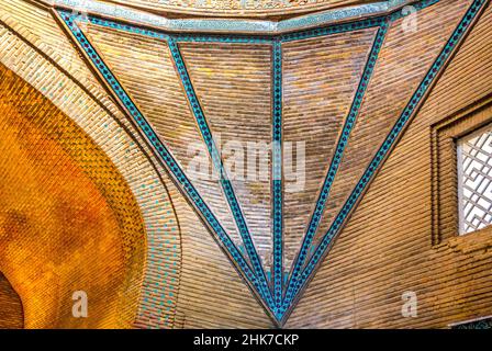 Cupola, Ince Minare Medresesi, Museo degli oggetti in legno e della pietra, Konya, Turchia, Konya, Turchia Foto Stock