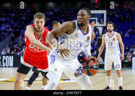 Madrid, Spagna. 02nd Feb 2022. 2nd febbraio 2022; Centro Wizink; Madrid; Spagna; Turkish Airlines Eurolega Basketball; Real Madrid vs Olympiacos Piraeus; Guerschon Yabusele (Madrid) 900/Cordon Press Credit: CORDON PRESS/Alamy Live News Foto Stock