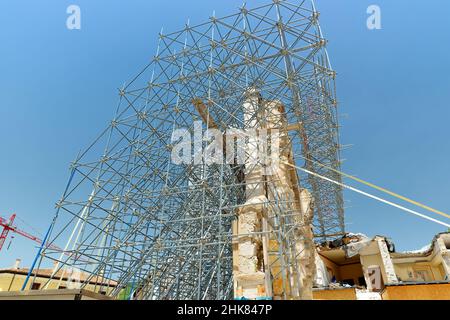 NORCIA, ITALIA - 12 GIUGNO 2019: Norcia, città situata nel cuore del Parco Nazionale dei Monti Sibillini, gravemente danneggiata dai terremoti del 20 Foto Stock