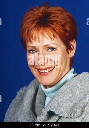 Viktoria Brams, deutsche Schauspielerin und Synchronsprecherin, in der Vorabendserie 'Marienhof', Deutschland 1994. Foto Stock