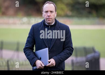 Londra, Regno Unito. 03rd Feb 2022. MP conservatore MATT HANCOCK visto a Westminster. PM Boris Johnson è stato accusato di una serie di violazioni delle regole di blocco, con alcuni parlamentari che chiedono le sue dimissioni. Photo credit: Ben Cawthra/Sipa USA **NO UK SALES** Credit: Sipa USA/Alamy Live News Foto Stock