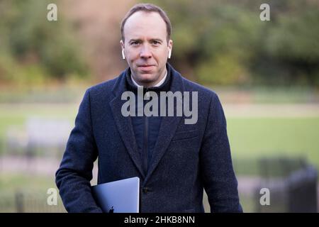 Londra, Regno Unito. 03rd Feb 2022. MP conservatore MATT HANCOCK visto a Westminster. PM Boris Johnson è stato accusato di una serie di violazioni delle regole di blocco, con alcuni parlamentari che chiedono le sue dimissioni. Photo credit: Ben Cawthra/Sipa USA **NO UK SALES** Credit: Sipa USA/Alamy Live News Foto Stock