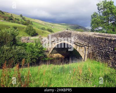 Il ponte a Muker, Swaledale, North Yorkshire Moors Foto Stock