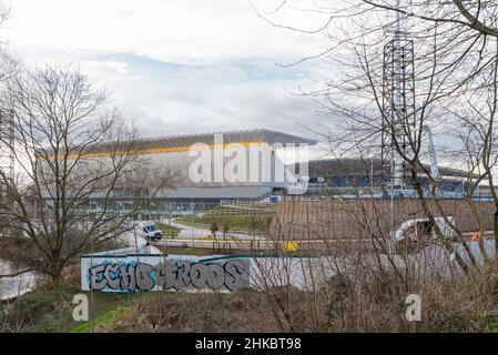 Costruzione dell'Alexander Stadium a Perry Barr, Birmingham per gli eventi sul campo e i 2022 piste dei Birmingham Commonwealth Games Foto Stock