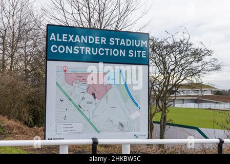 Costruzione dell'Alexander Stadium a Perry Barr, Birmingham per gli eventi sul campo e i 2022 piste dei Birmingham Commonwealth Games Foto Stock