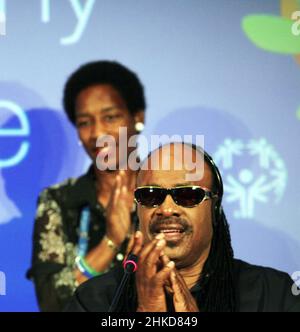 ATENE, GRECIA - GIUGNO 25: Famoso musicista, cantante, cantautore, produttore discografico e multi-strumentista Stevie Wonder ritratto il 25 giugno 2011 ad Atene, Grecia. Foto Stock