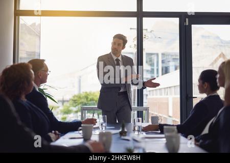 Dobbiamo mettere insieme i nostri ragazzi Foto Stock