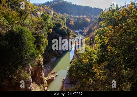 Tratto del fiume Metauro chiamato Marmitte dei Giganti Foto Stock